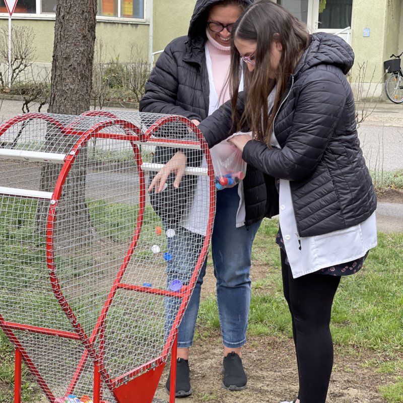 Kupakgyűjtő szívet avattak 14